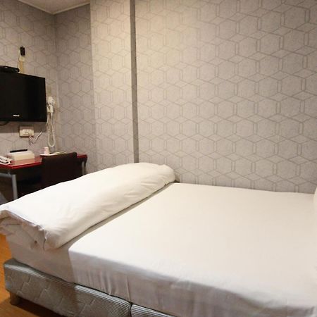 Baoshan Hotel Zhongli Zewnętrze zdjęcie